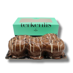 Tsoureki filled with Hazelnut praline& milk chocolate 700g